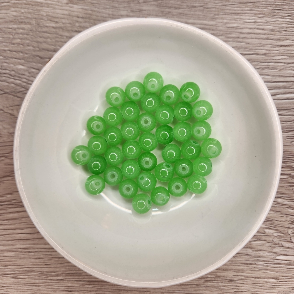 Green Apple Glass Beads 8mm Round 40 Bead Count #86